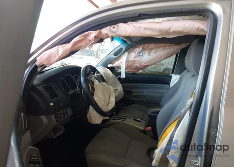 2015 Toyota Tacoma Prerunner V6 from USA, damaged, VIN 5TFJU4GN4FX082557